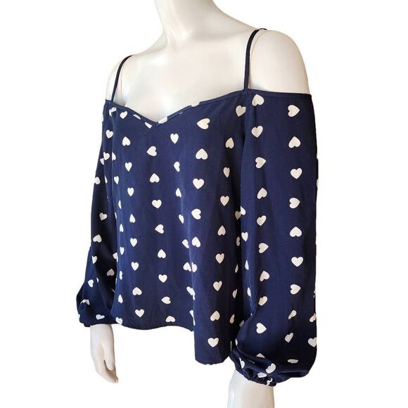 Emery Rose Blue & White Heart Cold Shoulder Blouse (M) - Picture 7 of 11